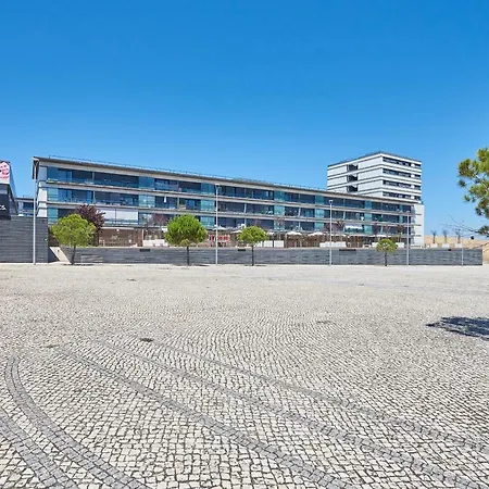 Apartamento T1 Moderno No Parque Das Nacoes *