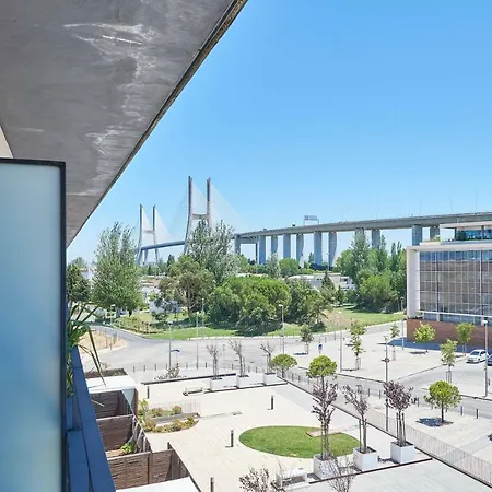 T1 Moderno No Parque Das Nacoes * Lisboa